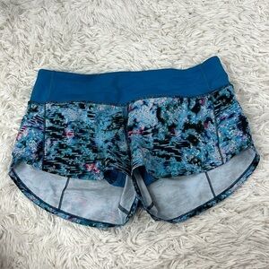 Lululemon Speed Up Short *2.5" Quick Start Multi / Hawaiian Blue